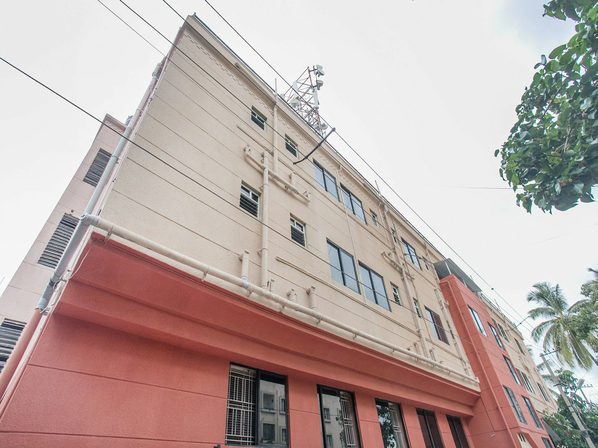 Oyo 14430 Sunshine Grand Hotel Bangalore Exterior photo